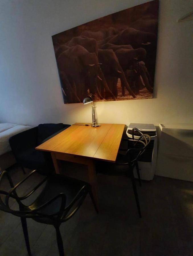modern studio with mezzanine Le Mont-Sur-Lausanne Buitenkant foto